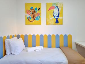 Mbird Rosario Family House