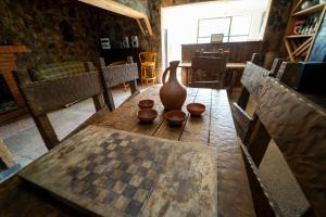 Hill Guesthouse - Wine Cellar, Fish Farm & Organic Cuisine