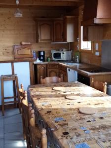 Chalets chalet en Auvergne : photos des chambres