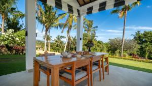 Villa Bloom Lovina by Villa Finder