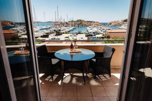 Superior Double or Twin Room with Sea View room in Villa Diana