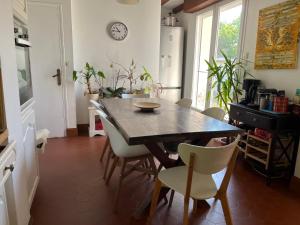 Il y a le ciel, le soleil, et la mer 4 chambres