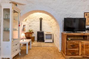 Antico Trullo Pasquale con piscina