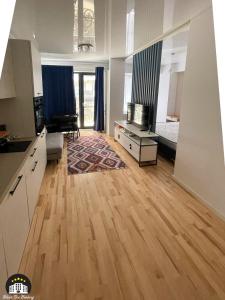 Tomis Villa Promenada Studios
