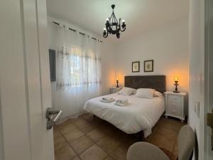 Villas Dehesa Roche Viejo