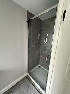 Brand New Studio Flat 36