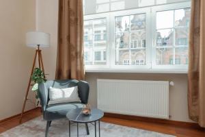Climatic Apartment in Gdansks Old Town by Noclegi Renters