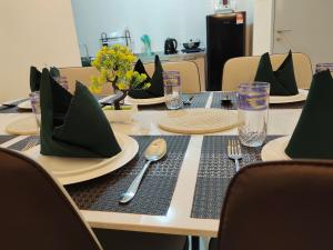 Modern and Comforts RC Residence Fully Aircond