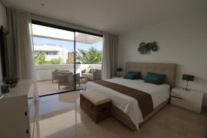 Serenity by the Sea in La Valvega, La Cala