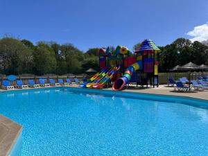 Mobil Home 3 chambres au Camping Paradis du Quinquis