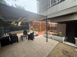 Grazia s Elegant Roman Haven with Terrace