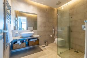 2 bed Apt stunning views in the heart of Nairobi