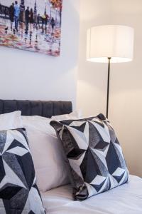 Liverpool 6 beds, Up to 22 percent- Contractors Dream