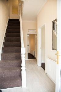 Liverpool 6 beds, Up to 22 percent- Contractors Dream