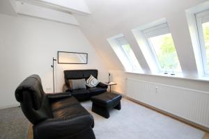 Waldstraße 19a, Whg 24, Feriendomizil am Südstra