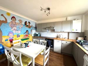 Fun family dog friendly Norfolk coast beach house