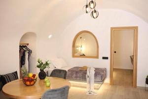 Luxury Canava Santorini by ΜΡS