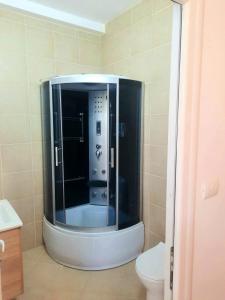 Camera 4 letti in villa in campagna