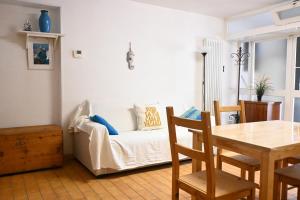 N091 - Numana, nuova taverna bilocale sx