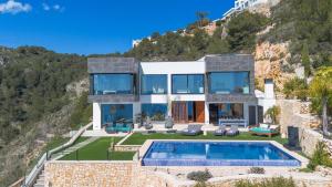 Villa Bali by Marhen Homes