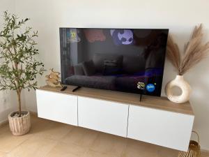 Apartameno Sanlúcar PARKING GRATIS ,PISCINA ,WIFI ATICO con vistas