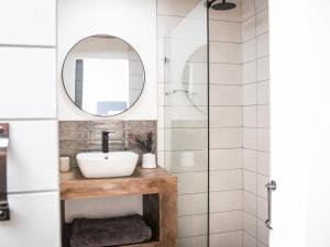 Ribbokskloof Cottages and Campsite