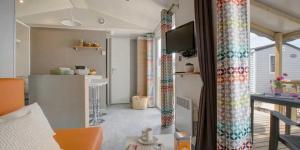 Campings Camping 5 etoiles - Parc aquatique - eeiaid : photos des chambres