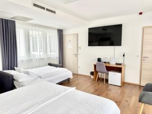 Rooftop City Residence with Underground Parking