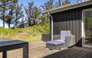 3 Bedroom Pet Friendly Home In Løkken