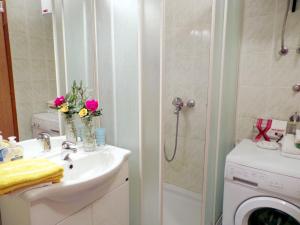 Apartments in Karlobag - Velebit Riviera 17083