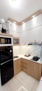 City Light Studio Exclusive 1