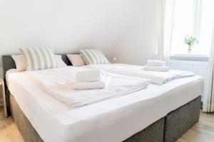 Hafenblick- Direkt am Wasser ein schönes Apartment im Herzen der Altstadt mit Parkplatz