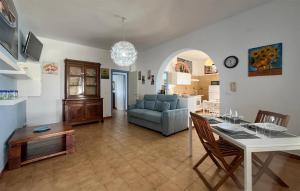 Stunning Apartment In Balestrate