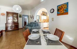 Stunning Apartment In Balestrate