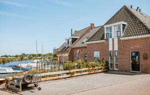 Stunning Home In Blokzijl With Wifi