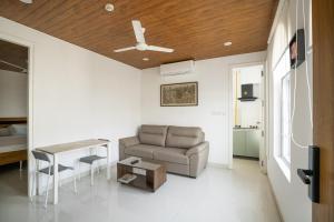 Stanleys Suites Madhapur