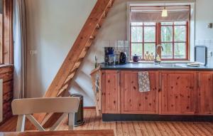 2 Bedroom Stunning Home In Åsensbruk