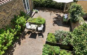 Beautiful Home In Odense M With Wifi