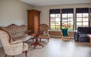 Nice Home In Asarum With Sauna