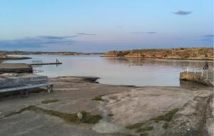 1 Bedroom Awesome Home In Kungshamn