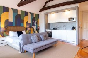 LovelyStay - Dirk Apartment - Almada 4º F