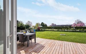 Cozy Home In Strøby With Wifi