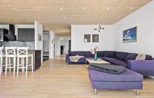 Cozy Home In Strøby With Wifi