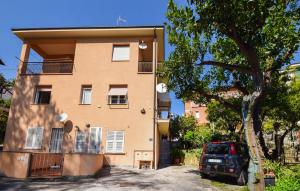 Stunning Apartment In Pietra Ligure