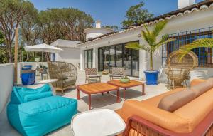 Nice Home In Calahonda