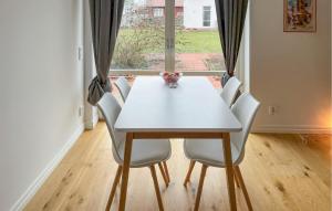 Beautiful Home In Gotlands Tofta