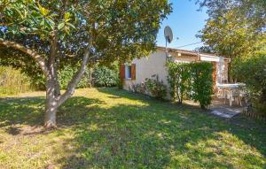 Maisons de vacances Villa Piscine Privee : photos des chambres