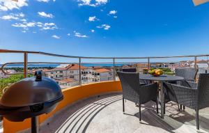 Nice Apartment In Zadar With Wifi