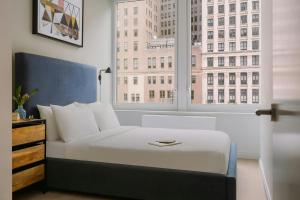One-Bedroom Apartment with Queen and Sofa Bed room in Sonder l Battery Park