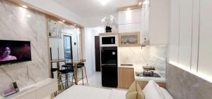 City Light Studio Exclusive 1